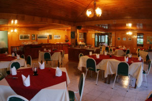 Las Bromelias restaurant