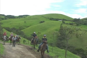 VIENTO FRESCO WATERFALLS HORSEBACK RIDING